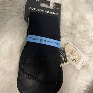 Outdoor Research Black Team Gore-Tex Mittens